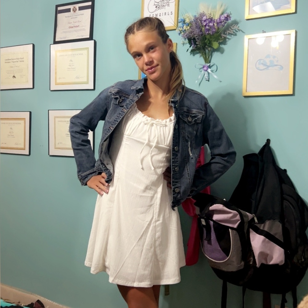 Meet your Posher, Chloe